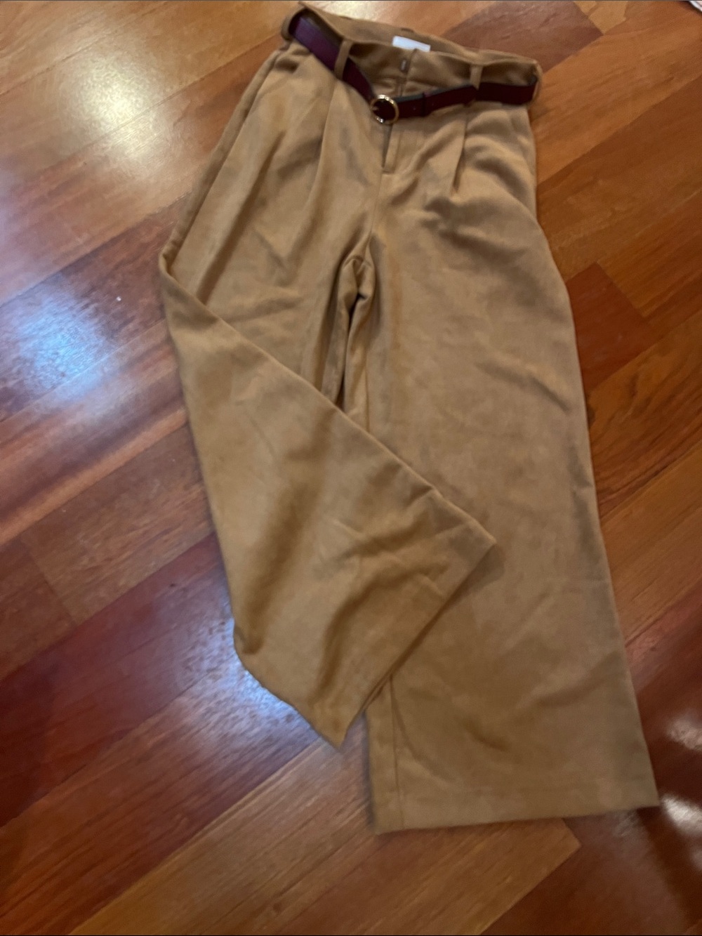 Camel color trousers 0P